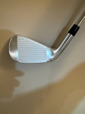 TaylorMade P790 4 Iron NEW Dynamic Gold S300 RH Stiff Steel Fast Shipping - photo 3