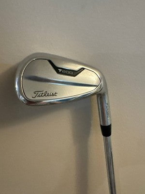 Titleist T200 Pitching Wedge NS Pro 950GH Stiff Steel RH Fast Shipping Nice - photo 1