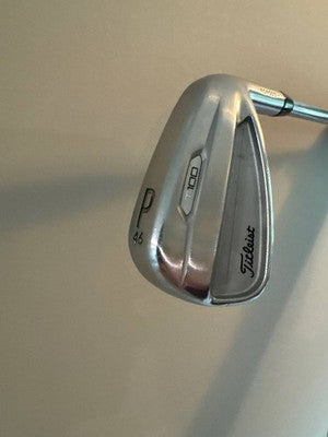 Titleist T100 Pitching Wedge RH Stiff Steel Fast Shipping Really Nice - photo 2