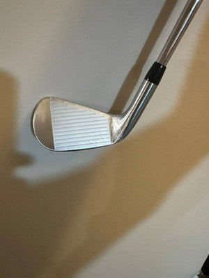 Titleist T100 7 Iron AMT Tour White S300 Stiff Steel RH New Fast Shipping - photo 3