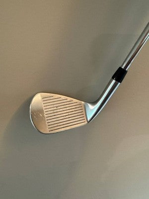 Titleist T100 9 Iron RH Stiff Steel Fast Shipping Really Nice - photo 3