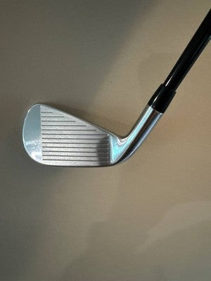 Titleist T200 3 Iron RH Regular Graphite Fast Shipping Really Nice - photo 3