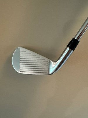 Titleist T100 4 Iron RH Stiff Steel Fast Shipping Really Nice - photo 3