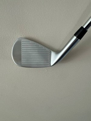 Titleist T100 9 Iron Tour White S300 MINT RH Stiff Steel Fast Shipping - photo 3